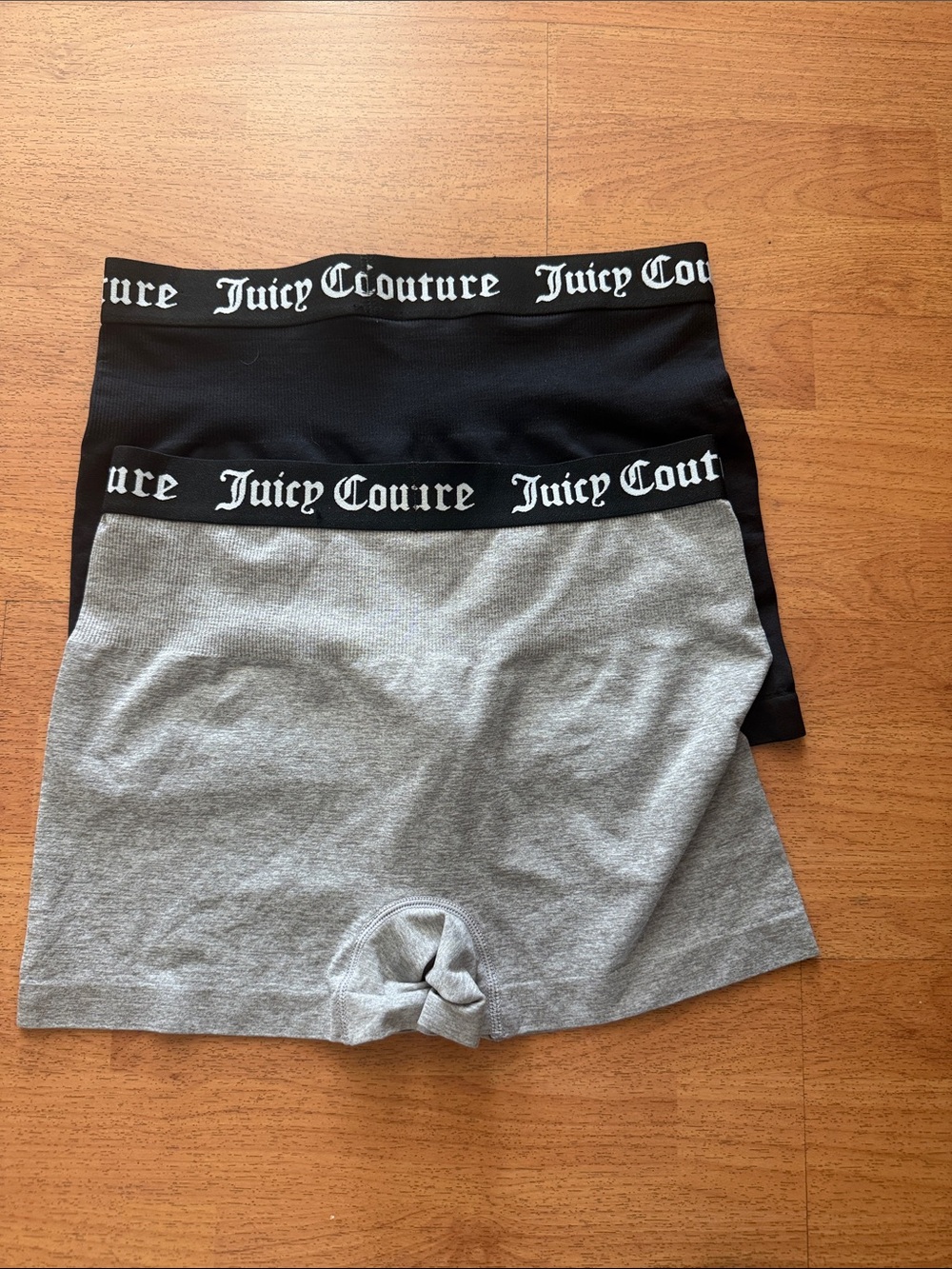Juicy Couture Black & Gray Logo Waistband Boyshorts Set